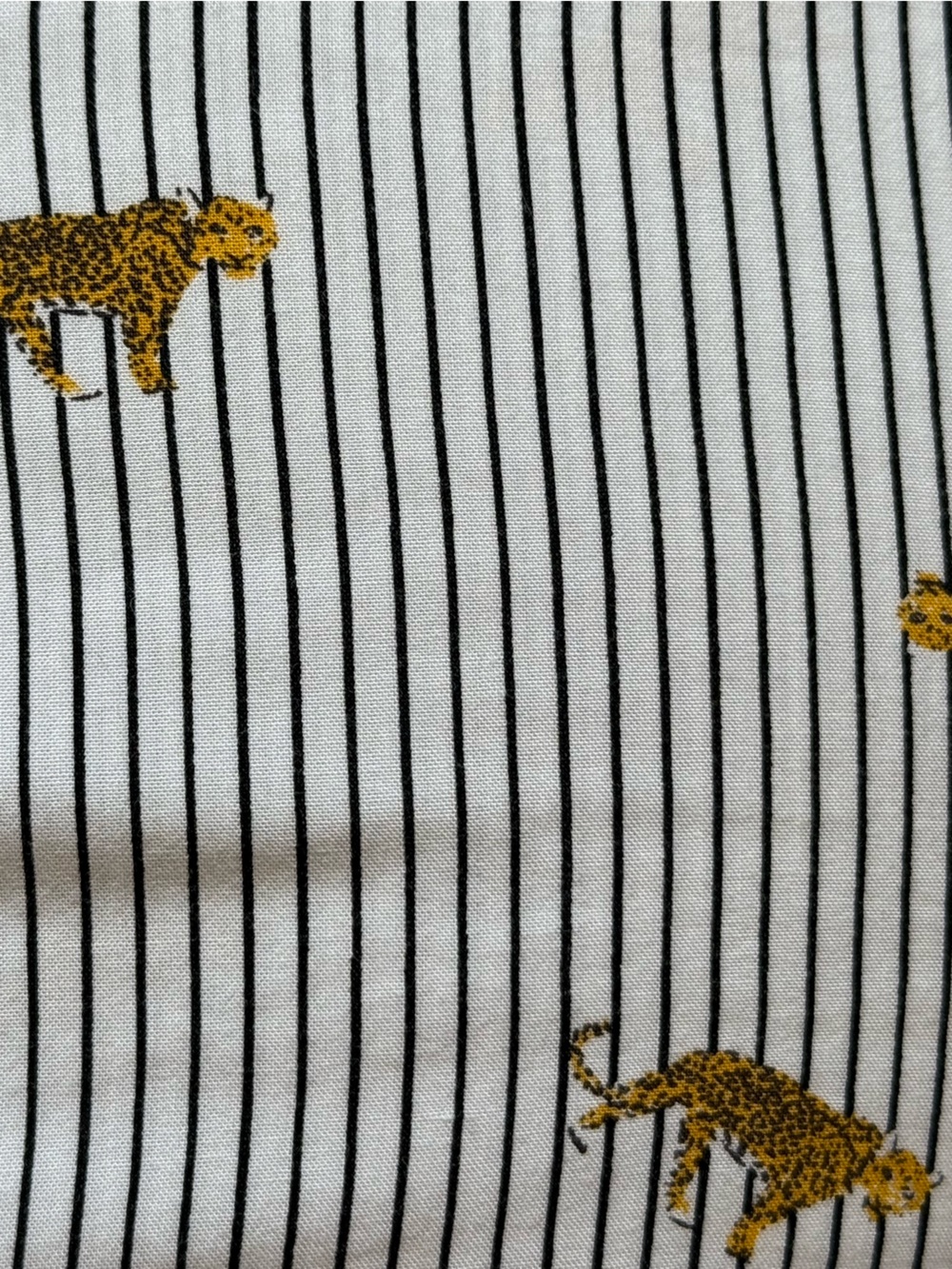 JANE + DELANCEY Striped Button-Down Shirt with Leopards Size XL White Black - Picture 11 of 15